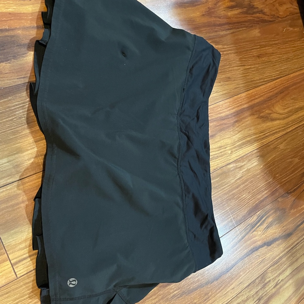 Black Lululemon skirt size 8